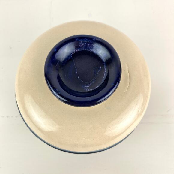 Tuhu Pottery Ceramic Bowl with Lid in Indigo - Picture 3 of 7